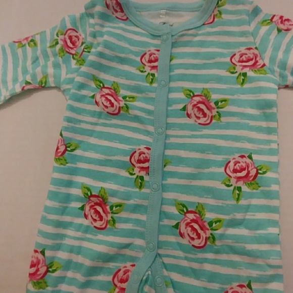 Mini Muffin Striped & Floral One Piece Outfit - Picture 4 of 8